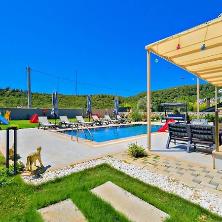 Oludeniz 4 Bedroom