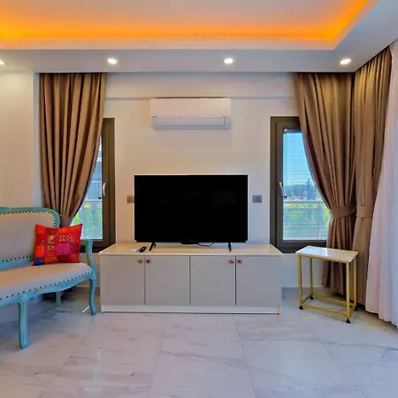 Villa Oludeniz 4 Bedroom *