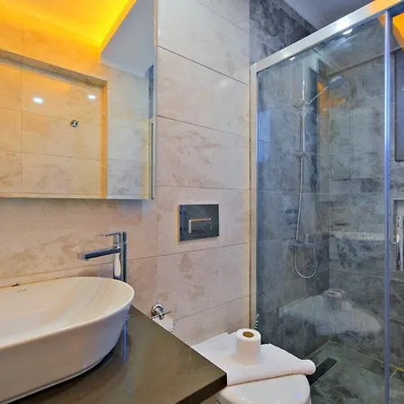 Вилла Oludeniz 4 Bedroom 9441