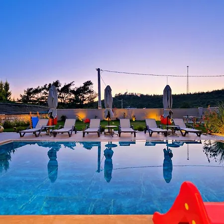 Villa Oludeniz 4 Bedroom *