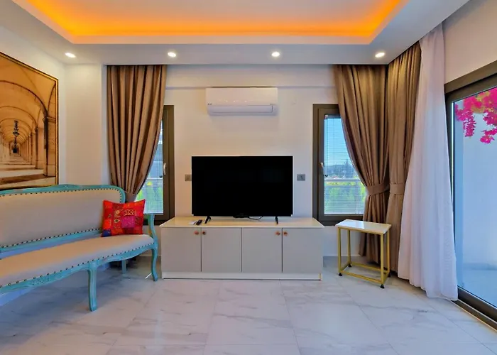 Villa Oludeniz 4 Bedroom *